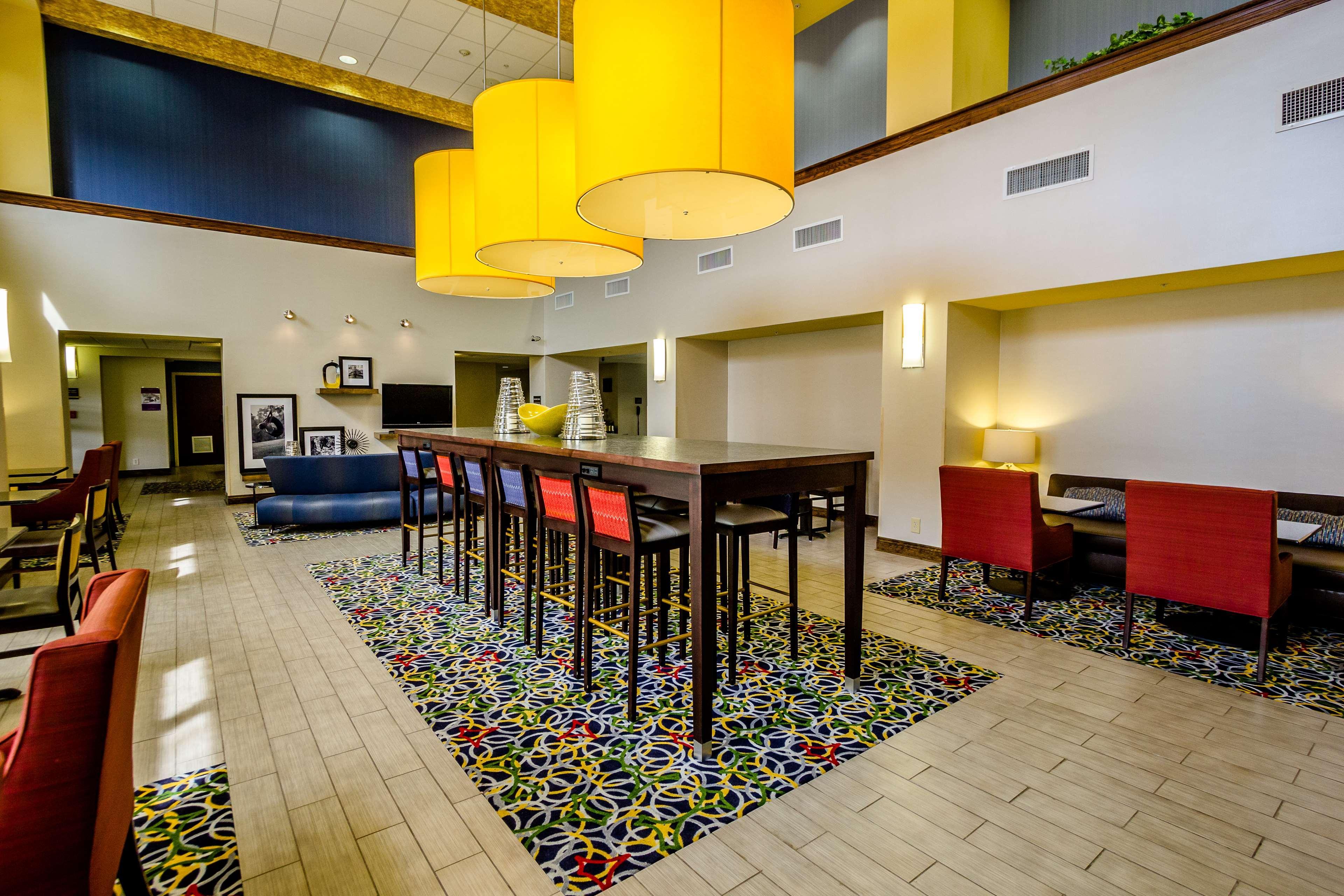 Hampton Inn & Suites Natchez Bagian luar foto