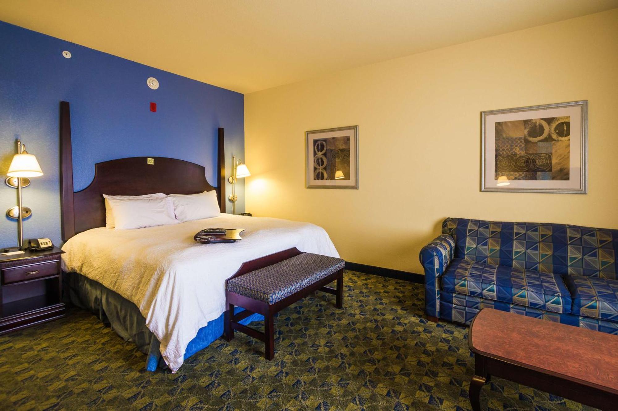 Hampton Inn & Suites Natchez Bagian luar foto